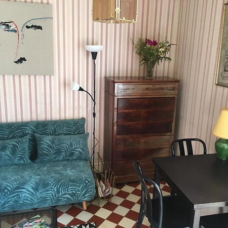 Le Refuge Private Entrance 2/4 Pers Dans Maison 17Eme Siecle.Parking. Calme Autreches المظهر الخارجي الصورة
